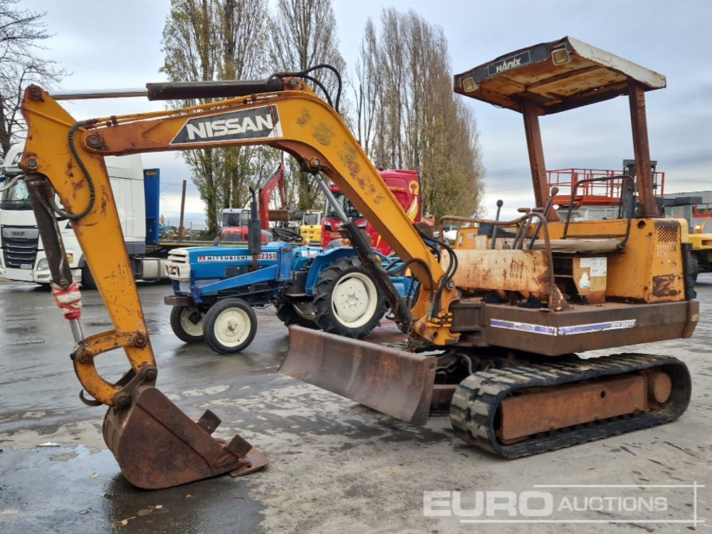 Nissan N260.2 - Miniekskavator: foto 1 Nissan N260.2 - Miniekskavator: foto 1
