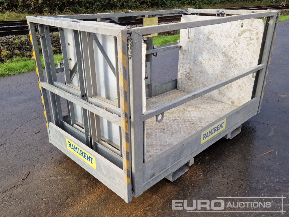 2013 Manitou 2.25/4 MT Manbasket to suit Telehandler - Pajisje për trajtimin e materialeve: foto 4 2013 Manitou 2.25/4 MT Manbasket to suit Telehandler - Pajisje për trajtimin e materialeve: foto 4