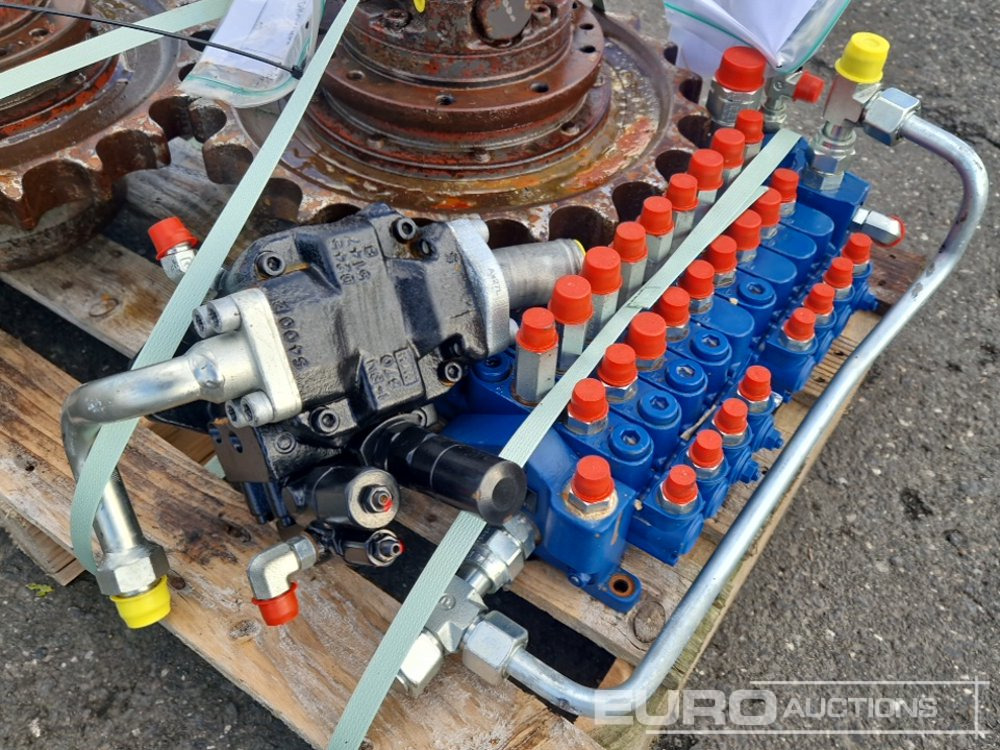 Pjesë këmbimi për Ekskavator Spare Parts, Final Drive (2 of) Hydraulic Pump, Hydraulic Block to suit Volvo ECR25D: foto 8