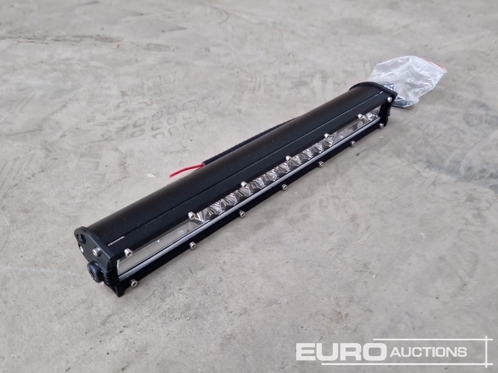 Unused 13" 120W Combo Beam LED Light Bar, Mounting Brackets, IP68 Waterproof - Pajisjet e ofiçinës: foto 2 Unused 13" 120W Combo Beam LED Light Bar, Mounting Brackets, IP68 Waterproof - Pajisjet e ofiçinës: foto 2