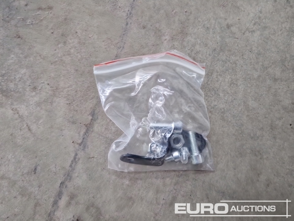 Unused 13" 120W Combo Beam LED Light Bar, Mounting Brackets, IP68 Waterproof - Pajisjet e ofiçinës: foto 3 Unused 13" 120W Combo Beam LED Light Bar, Mounting Brackets, IP68 Waterproof - Pajisjet e ofiçinës: foto 3