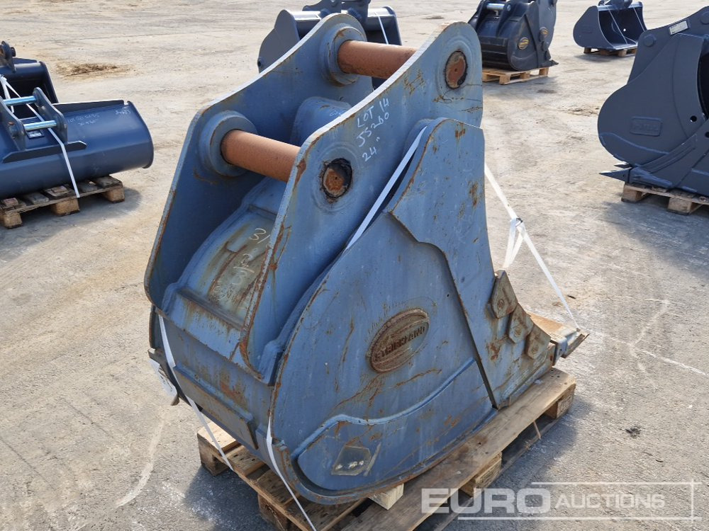 Unused Strickland 24" Digging Bucket to suit JCB JS260 - Kovë: foto 3 Unused Strickland 24" Digging Bucket to suit JCB JS260 - Kovë: foto 3