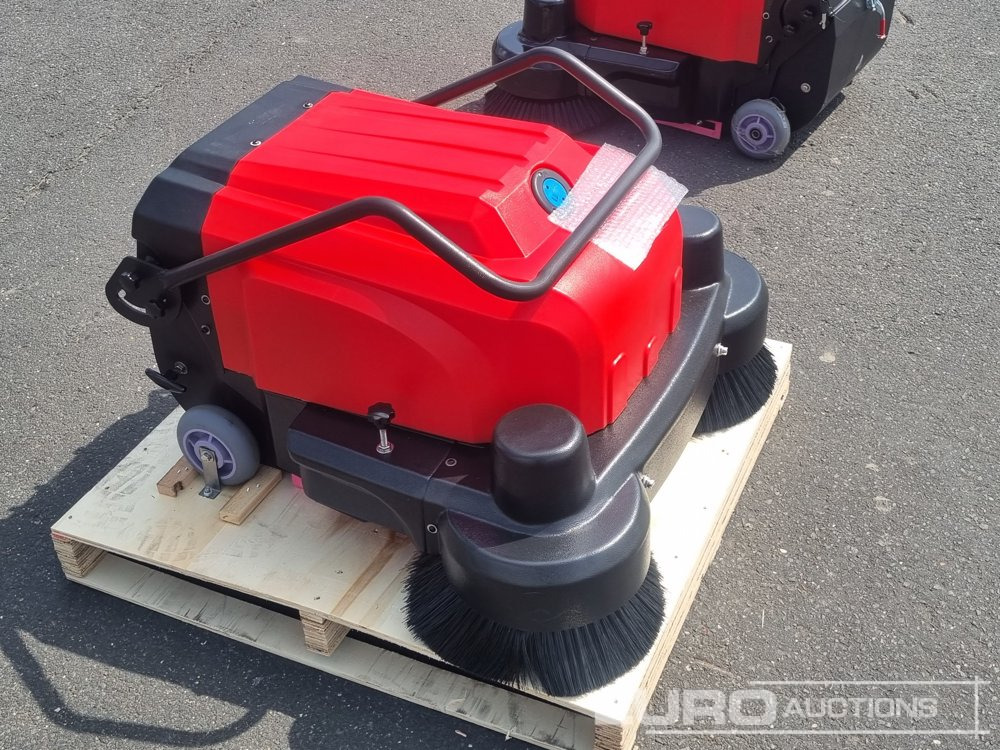 Unused Walk Behind Sweeper - Makineri fshirëse-thithëse: foto 4 Unused Walk Behind Sweeper - Makineri fshirëse-thithëse: foto 4