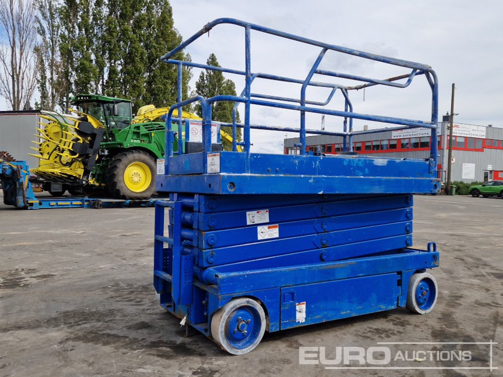 Upright X32N99 - Platformë ajrore: foto 1 Upright X32N99 - Platformë ajrore: foto 1