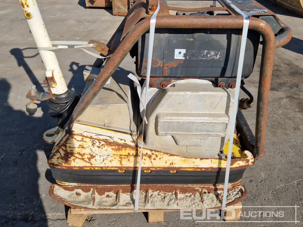 Wacker Neuson DPU6055 - Pllakë vibratori: foto 5 Wacker Neuson DPU6055 - Pllakë vibratori: foto 5