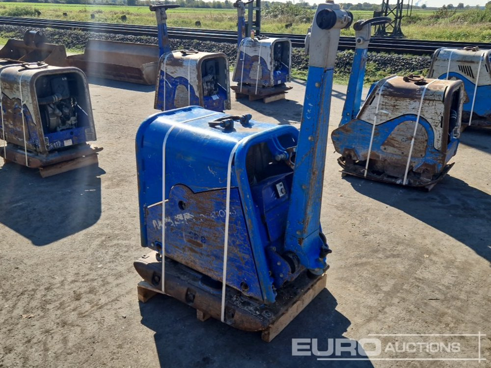 Weber CR8 - Pllakë vibratori: foto 4 Weber CR8 - Pllakë vibratori: foto 4
