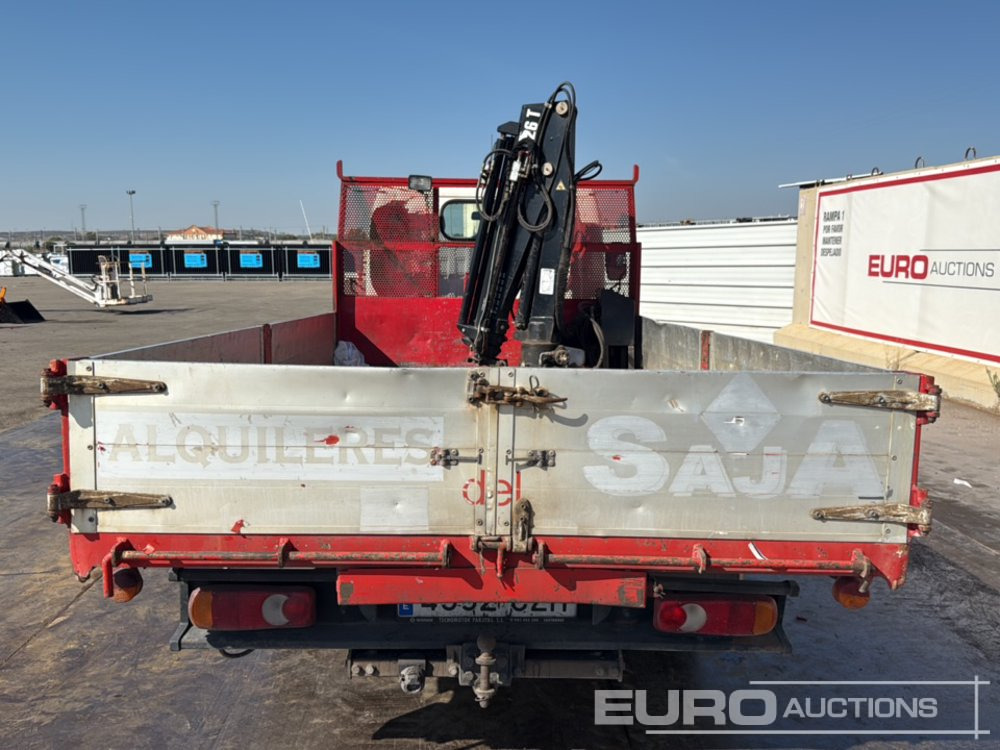 2004 Nissan Cabstar - Kamion me karroceri të hapur: foto 4 2004 Nissan Cabstar - Kamion me karroceri të hapur: foto 4