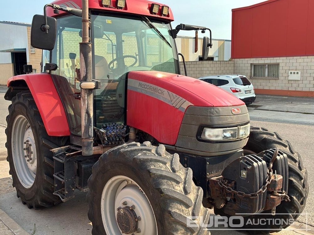 2007 McCormick MC105 - Traktor: foto 1 2007 McCormick MC105 - Traktor: foto 1