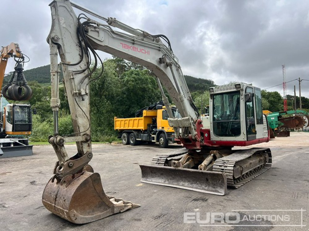 2011 Takeuchi TB1140 - Ekskavator me zinxhirë: foto 1 2011 Takeuchi TB1140 - Ekskavator me zinxhirë: foto 1
