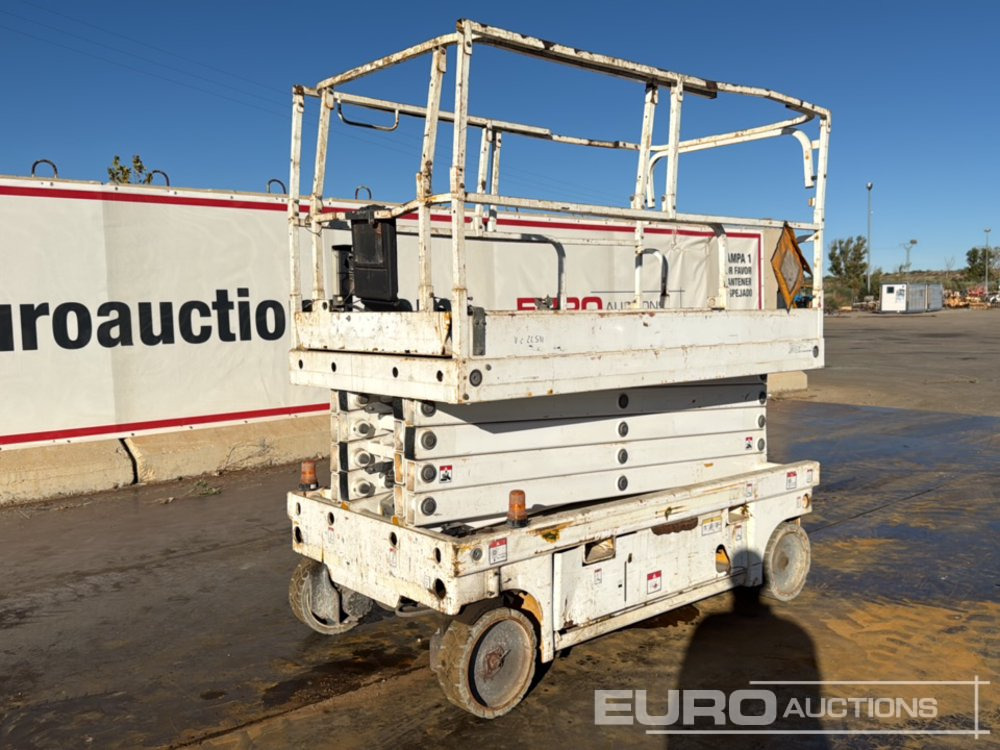 2014 Haulotte Compact 12 - Platformë ajrore: foto 5 2014 Haulotte Compact 12 - Platformë ajrore: foto 5