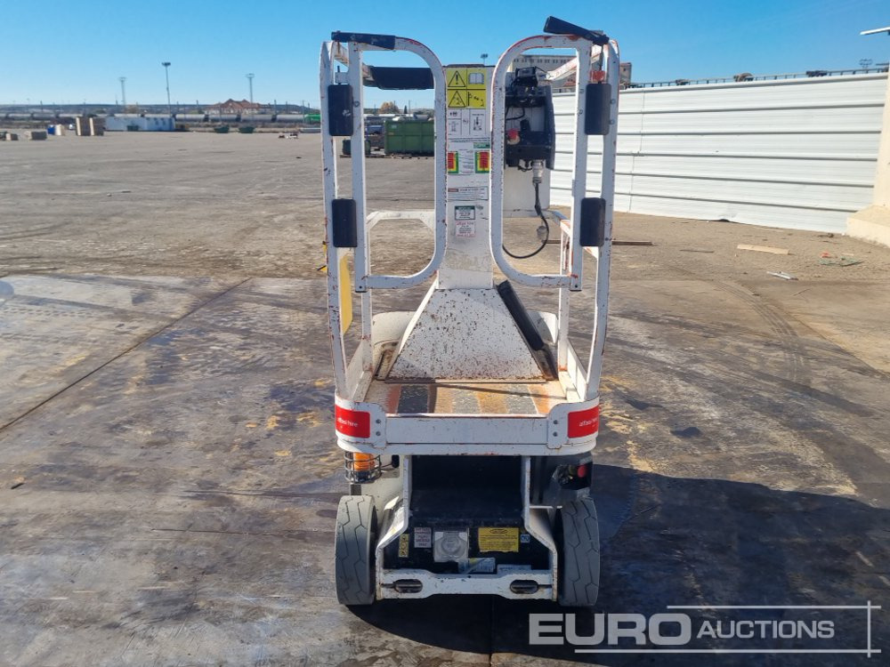 2015 JLG 1230ES - Platformë ajrore: foto 4 2015 JLG 1230ES - Platformë ajrore: foto 4