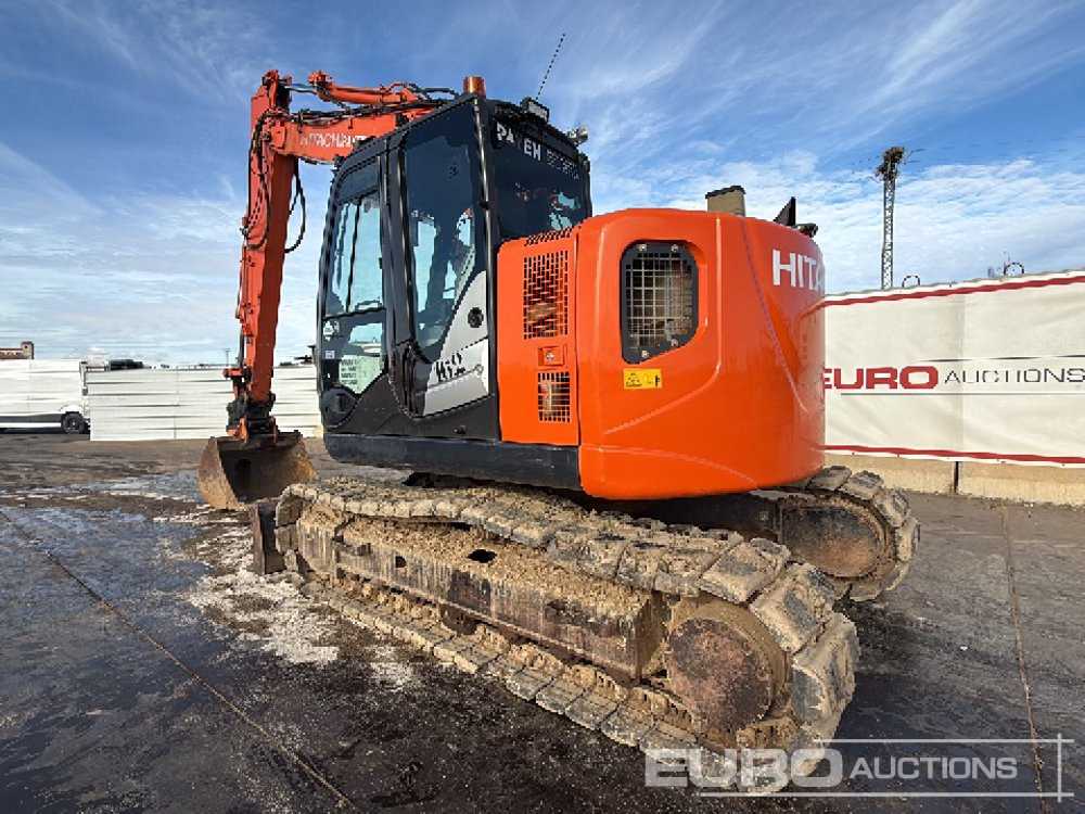 2016 Hitachi ZX135US-5B - Ekskavator me zinxhirë: foto 3 2016 Hitachi ZX135US-5B - Ekskavator me zinxhirë: foto 3