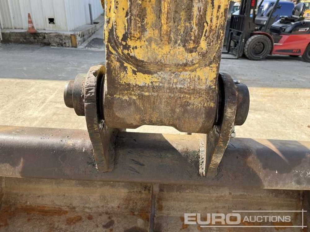 Ekskavator me zinxhirë 2016 Komatsu PC240LC-10: foto 20