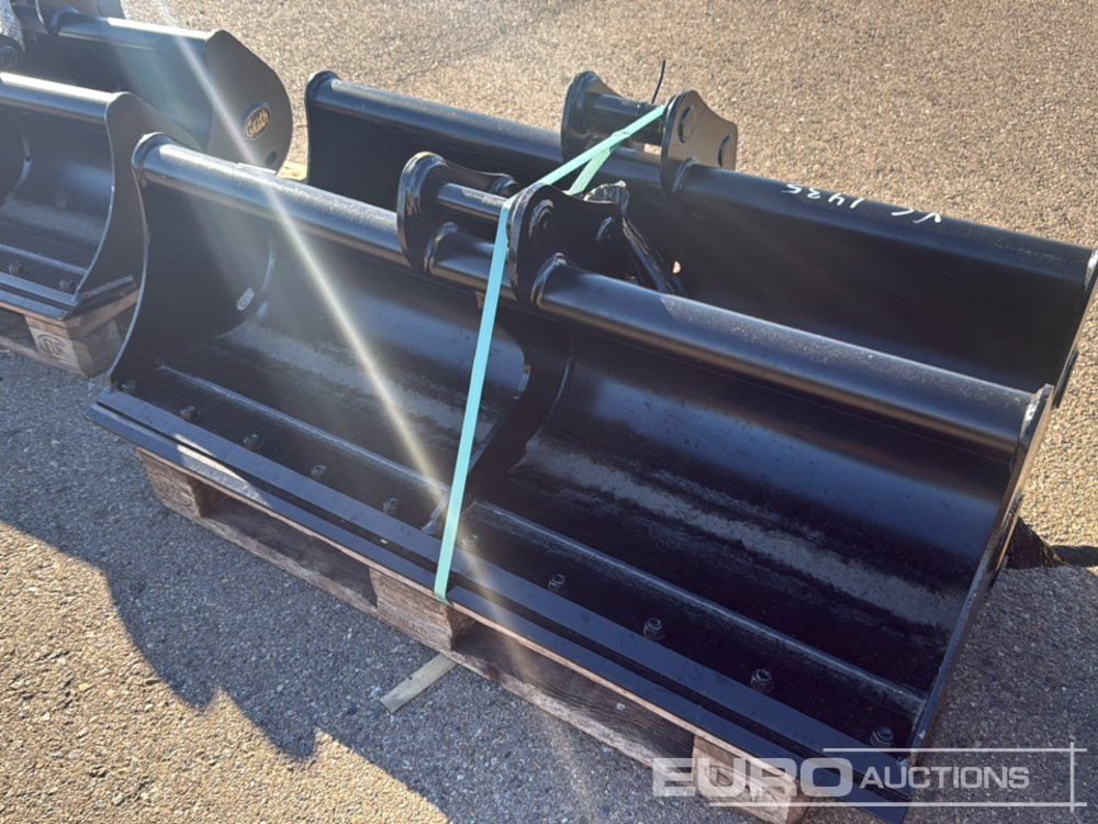 Geith Ditching Bucket G04R-1400-4588 to suit MCR922 (S/Ns 1163051, 1163052) (2 of) - Kovë: foto 2 Geith Ditching Bucket G04R-1400-4588 to suit MCR922 (S/Ns 1163051, 1163052) (2 of) - Kovë: foto 2