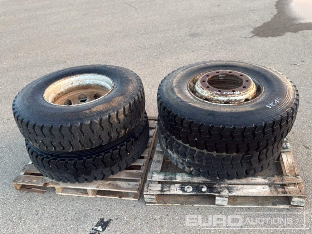 Hankook Pallet of 13R 22.5 Rims & Tyres / Pallet de Ruedas - Gomë: foto 5 Hankook Pallet of 13R 22.5 Rims & Tyres / Pallet de Ruedas - Gomë: foto 5