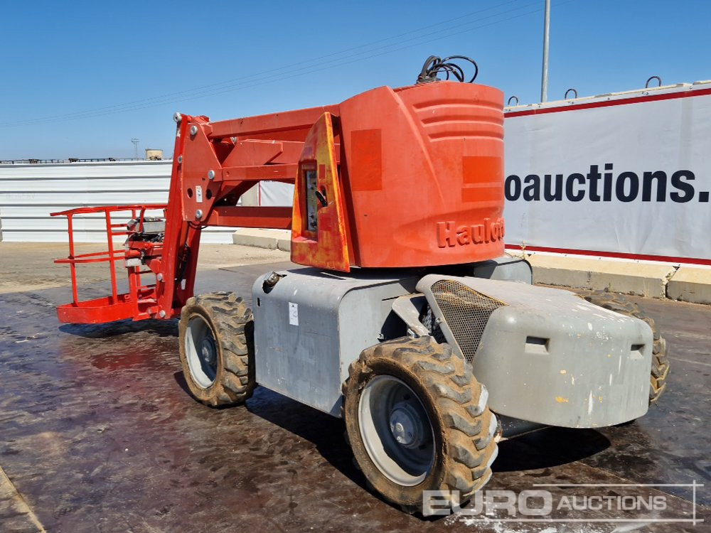 Haulotte HA12PX - Platformë ajrore: foto 3 Haulotte HA12PX - Platformë ajrore: foto 3