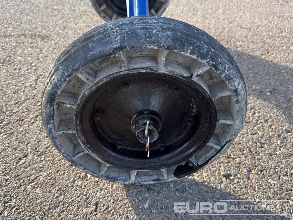 Iseki Concrete Mixer - Betoniere: foto 5 Iseki Concrete Mixer - Betoniere: foto 5