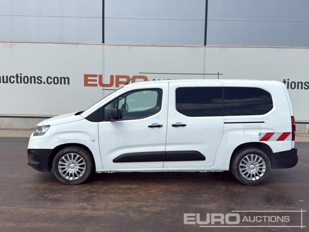 2020 Toyota Proace City - Kamioncine: foto 2 2020 Toyota Proace City - Kamioncine: foto 2