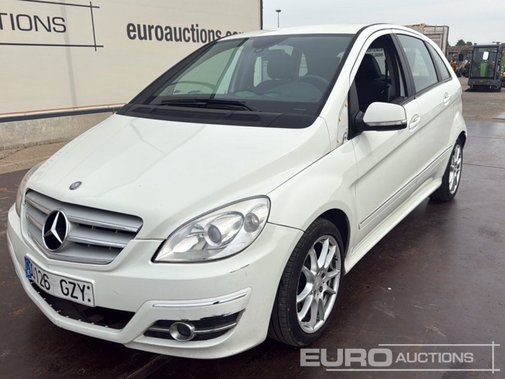 Mercedes Benz B180 CDI - Veturë: foto 1 Mercedes Benz B180 CDI - Veturë: foto 1