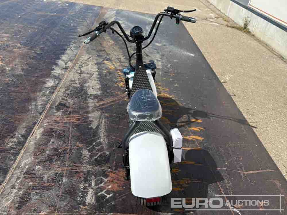 Unused City coco Electric Scooter Max Speed 40km/h, Autonomy 45km / Scooter Eléctrico - Motoçikleta: foto 4 Unused City coco Electric Scooter Max Speed 40km/h, Autonomy 45km / Scooter Eléctrico - Motoçikleta: foto 4