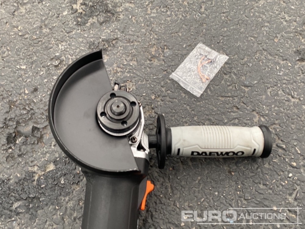 Unused Daewoo DAAG115-95L - Pajisjet e ofiçinës: foto 3 Unused Daewoo DAAG115-95L - Pajisjet e ofiçinës: foto 3