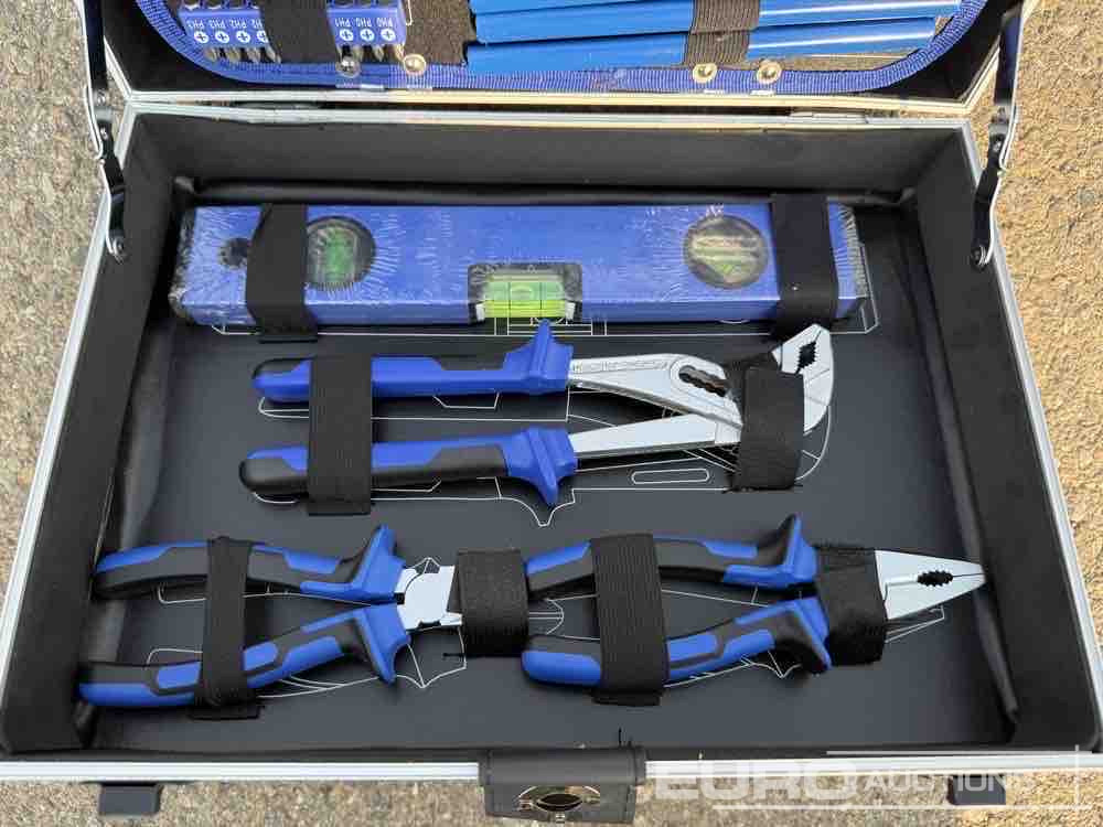 Unused Günter Wagen 110 Pcs Tool Case - Pajisjet e ofiçinës: foto 3 Unused Günter Wagen 110 Pcs Tool Case - Pajisjet e ofiçinës: foto 3