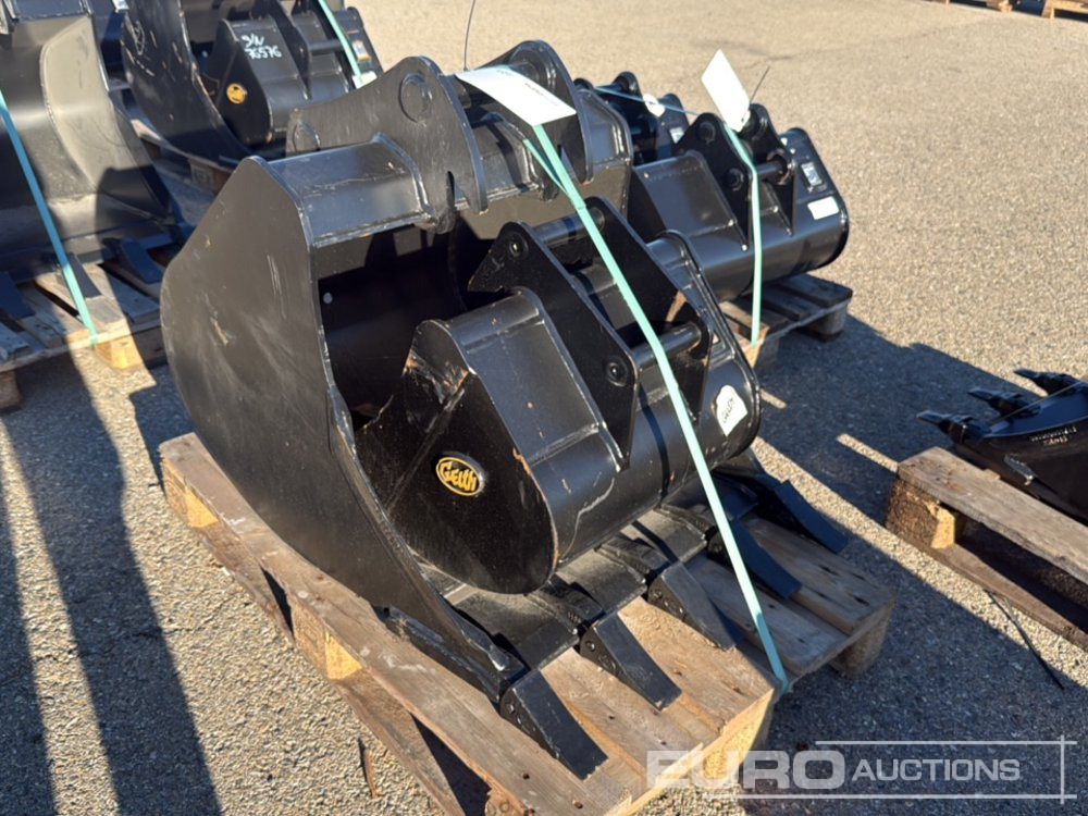 Yanmar Digging Bucket LGT000BA4075QSV to suit 6-10 Ton Excavator (S/N 1183799), Geith Bucket H04-0600 to Suit QR40 (S/N 1091325) - Kovë: foto 4 Yanmar Digging Bucket LGT000BA4075QSV to suit 6-10 Ton Excavator (S/N 1183799), Geith Bucket H04-0600 to Suit QR40 (S/N 1091325) - Kovë: foto 4