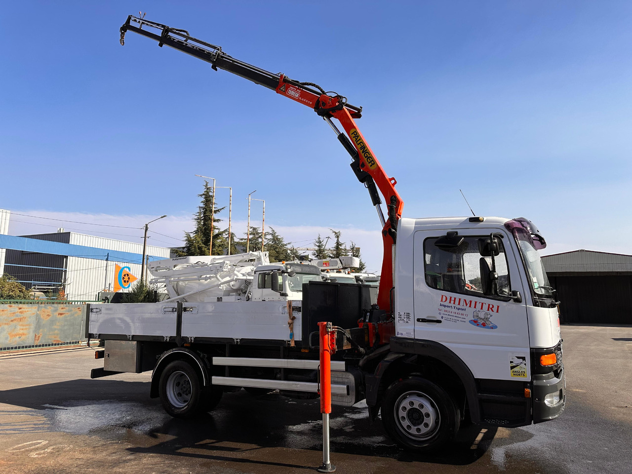 Camion bénne Mercedes Benz MP1 CR-092-BP - Kamion vetëshkarkues, Kamion me vinç: foto 3 Camion bénne Mercedes Benz MP1 CR-092-BP - Kamion vetëshkarkues, Kamion me vinç: foto 3