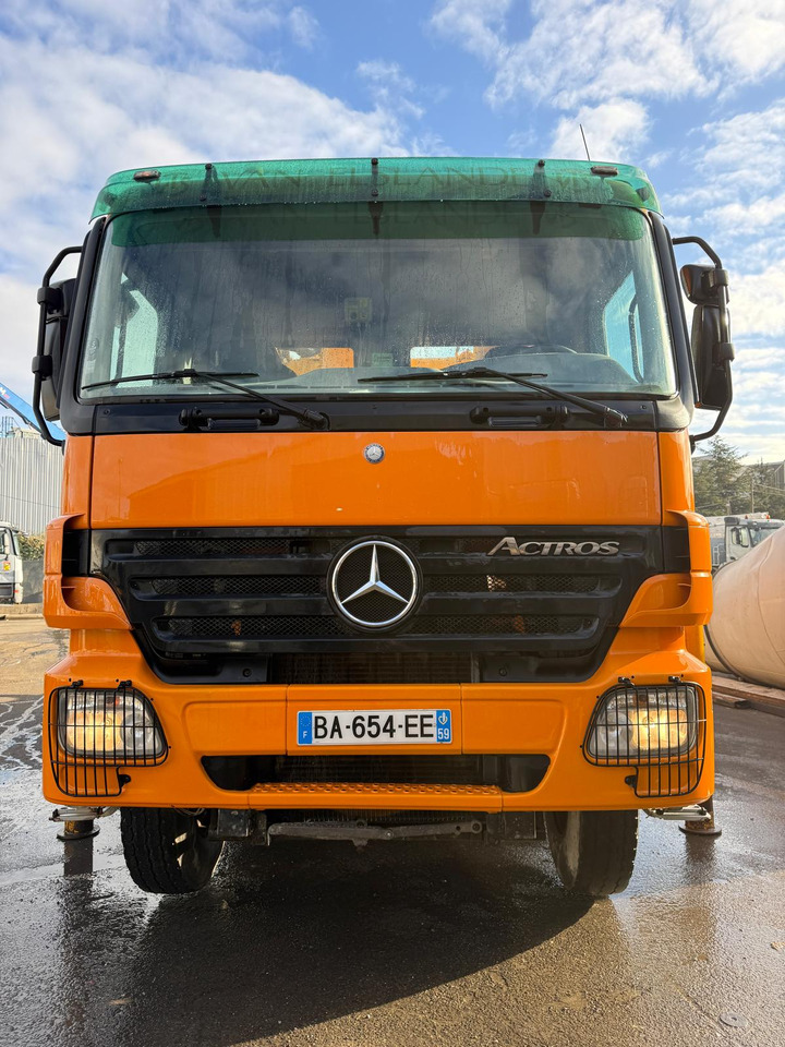 Camion pumi Mercedes Benz Actros 3241 BA-654-EE - Pompë betoni: foto 1 Camion pumi Mercedes Benz Actros 3241 BA-654-EE - Pompë betoni: foto 1