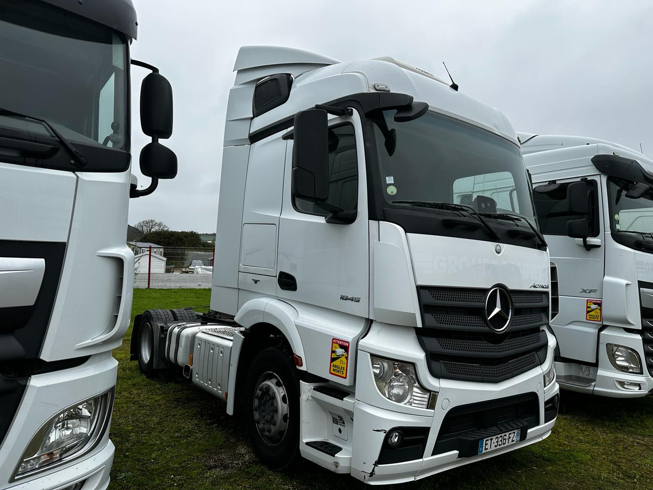 Tracteur Mercedes Actros 1845 ET-336-FZ - Gjysmë-kamion: foto 3 Tracteur Mercedes Actros 1845 ET-336-FZ - Gjysmë-kamion: foto 3