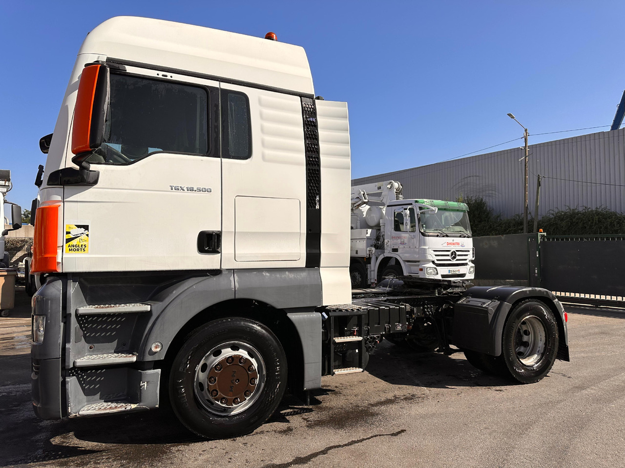 Tracteur Routier MAN TGX 18.500 ES-858-KS - Gjysmë-kamion: foto 2 Tracteur Routier MAN TGX 18.500 ES-858-KS - Gjysmë-kamion: foto 2