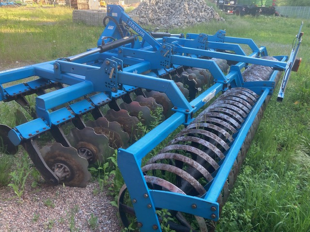 Agroland Kurzscheibenegge Heavy 4,50m - Lesë me disk: foto 1 Agroland Kurzscheibenegge Heavy 4,50m - Lesë me disk: foto 1