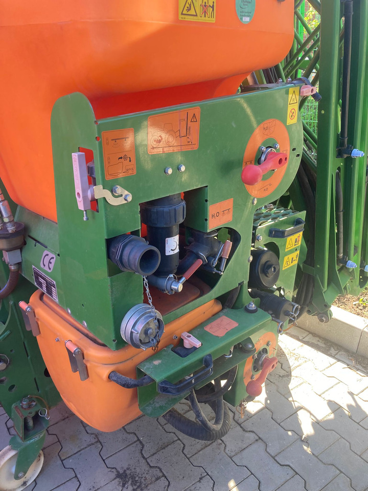 Amazone UF 1801 - Spërkatës i montuar në traktor: foto 3 Amazone UF 1801 - Spërkatës i montuar në traktor: foto 3