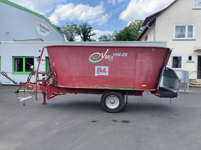 BVL V-Mix 15N 2S Futtermischwagen - Vagon për përzierjen e foragjereve: foto 1 BVL V-Mix 15N 2S Futtermischwagen - Vagon për përzierjen e foragjereve: foto 1