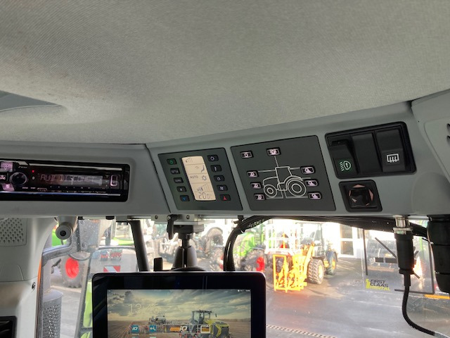 Claas Axion 830 - Traktor: foto 5 Claas Axion 830 - Traktor: foto 5