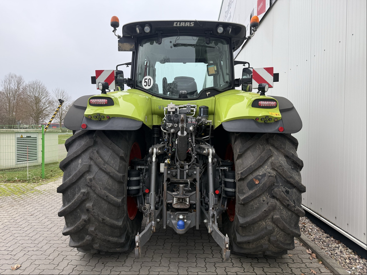 Claas Axion 870 C-Matic - Traktor: foto 5 Claas Axion 870 C-Matic - Traktor: foto 5