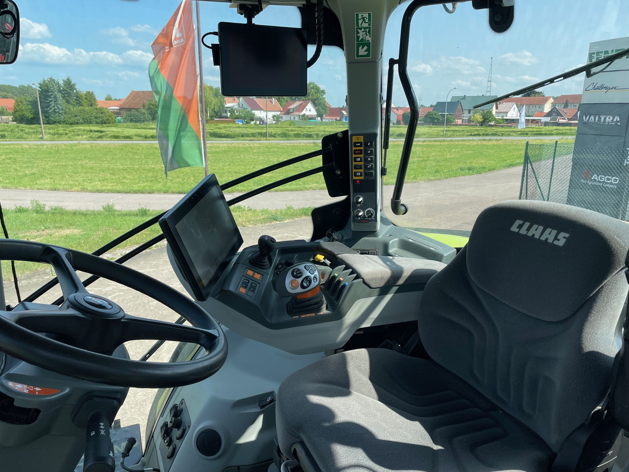 Claas Axion 870 CMATIC - Traktor: foto 4 Claas Axion 870 CMATIC - Traktor: foto 4