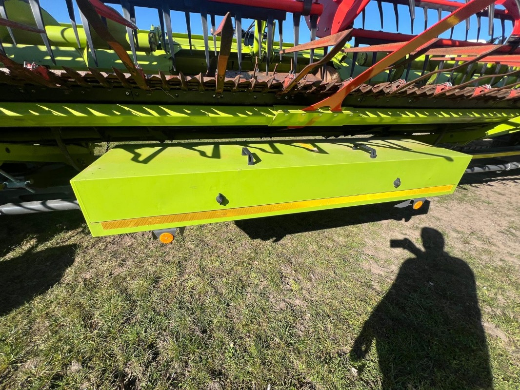 Claas Convio 13,80 m - Autokombajnë: foto 4 Claas Convio 13,80 m - Autokombajnë: foto 4