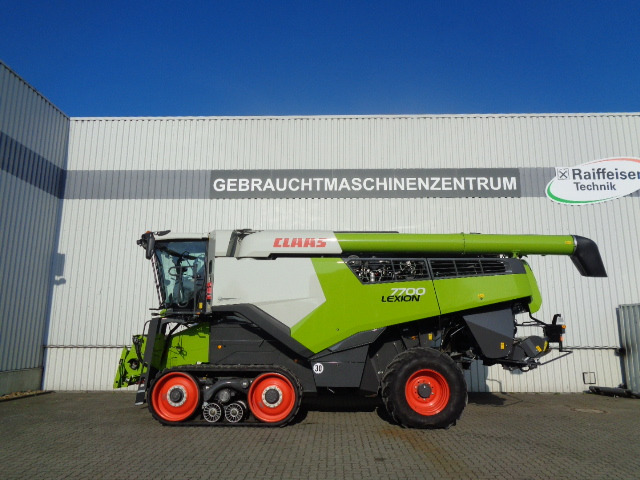 Claas Lexion 7700 TT - Autokombajnë: foto 1 Claas Lexion 7700 TT - Autokombajnë: foto 1