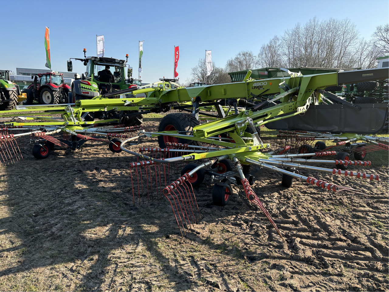 Claas Liner 4800 Trend - Barkthyese/ Shkundës bari: foto 3 Claas Liner 4800 Trend - Barkthyese/ Shkundës bari: foto 3
