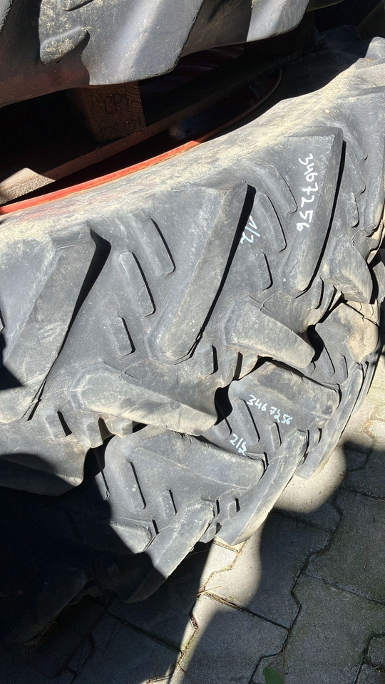 Fendt 2x Räder 11.2R45 - Goma dhe bandazhe: foto 1 Fendt 2x Räder 11.2R45 - Goma dhe bandazhe: foto 1