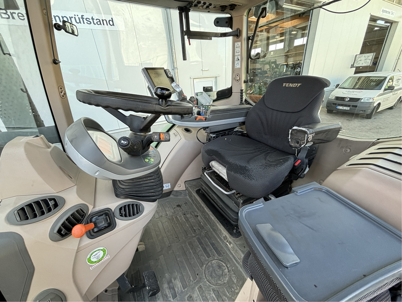 Fendt 714 Vario S4 - Traktor: foto 5 Fendt 714 Vario S4 - Traktor: foto 5