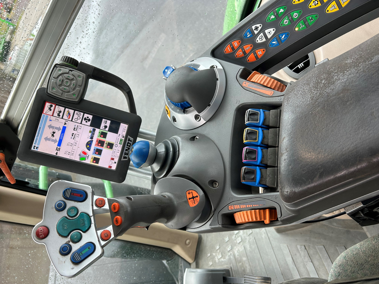 Fendt 714 Vario SCR Profi - Traktor: foto 3 Fendt 714 Vario SCR Profi - Traktor: foto 3