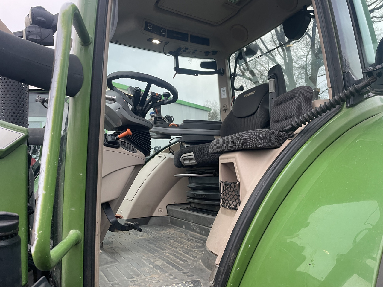 Fendt 718 Power Plus - Traktor: foto 5 Fendt 718 Power Plus - Traktor: foto 5