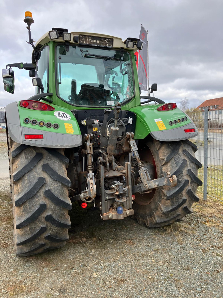Fendt 718 Vario S4 Power Plus - Traktor: foto 2 Fendt 718 Vario S4 Power Plus - Traktor: foto 2