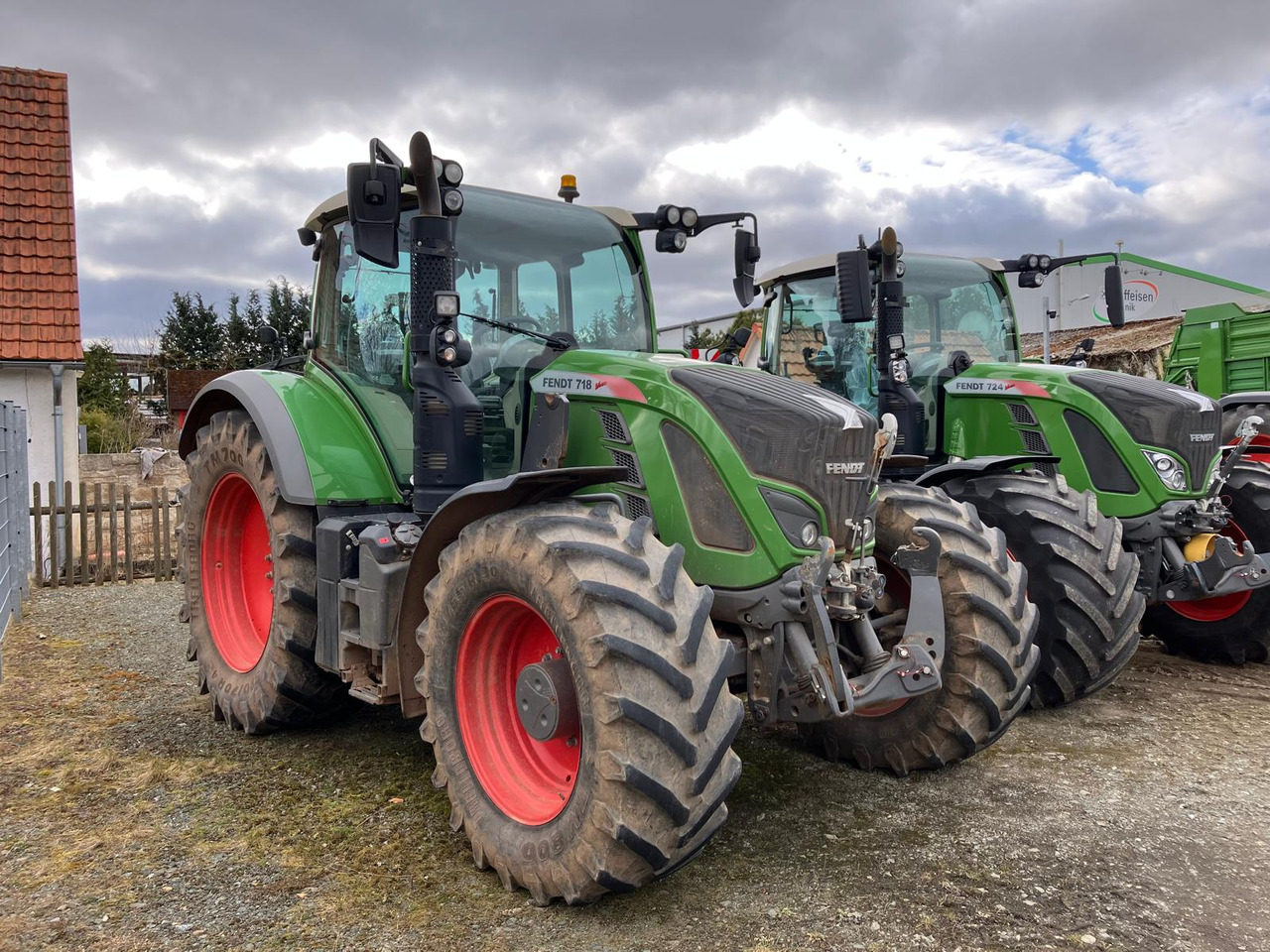 Fendt 718 Vario S4 Power Plus - Traktor: foto 1 Fendt 718 Vario S4 Power Plus - Traktor: foto 1