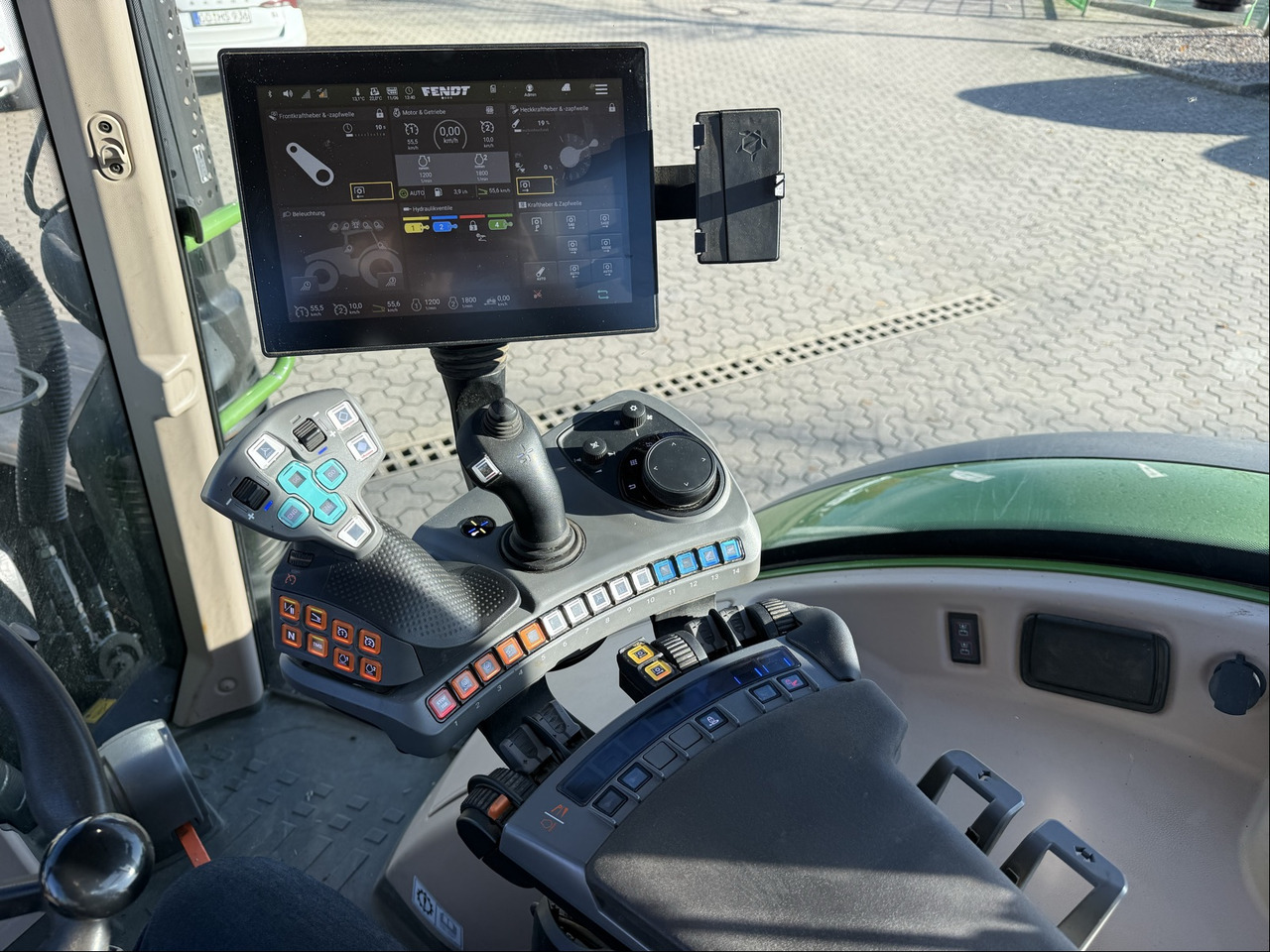 Fendt 720 Vario Gen6 - Traktor: foto 5 Fendt 720 Vario Gen6 - Traktor: foto 5