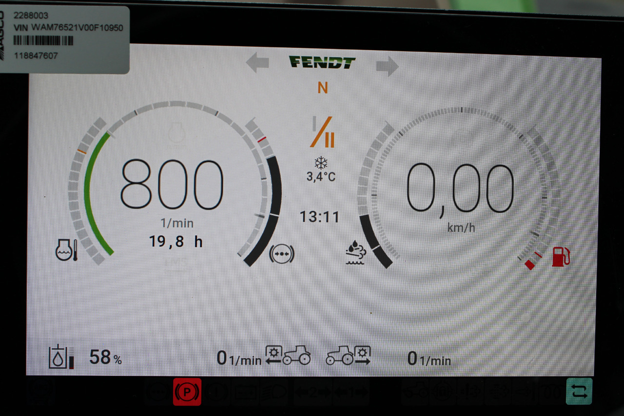 Fendt 724 Vario Gen6 Profi Sett2 - Traktor: foto 2 Fendt 724 Vario Gen6 Profi Sett2 - Traktor: foto 2