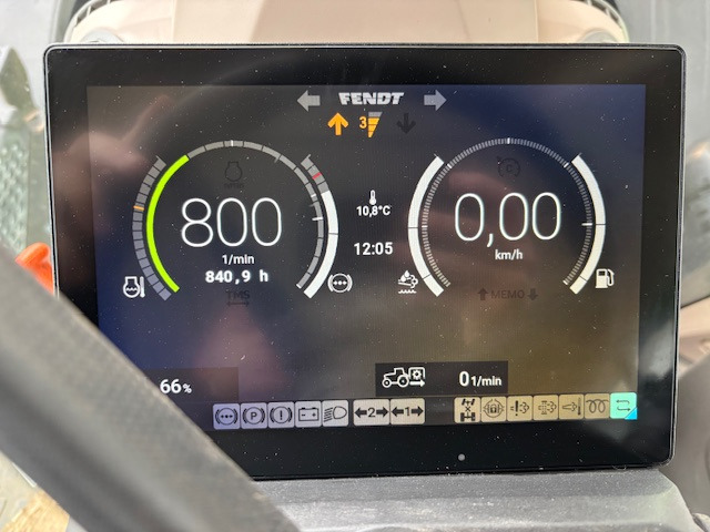 Fendt 724 Vario Gen7 Profi Setting2 - Traktor: foto 2 Fendt 724 Vario Gen7 Profi Setting2 - Traktor: foto 2