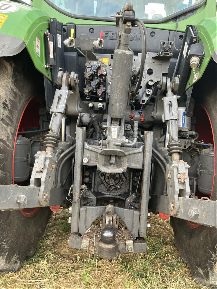Fendt 724 Vario S4 - Traktor: foto 5 Fendt 724 Vario S4 - Traktor: foto 5